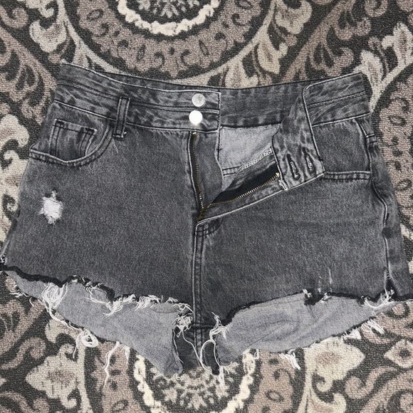 Faded Black Jean Shorts (M) - Picture 1 of 3